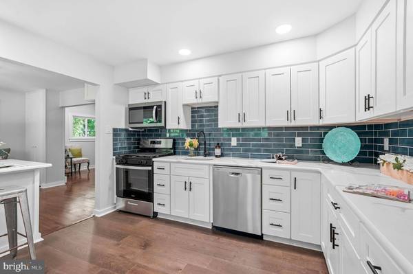 1602 PARK BLVD, Cherry Hill, NJ 08002