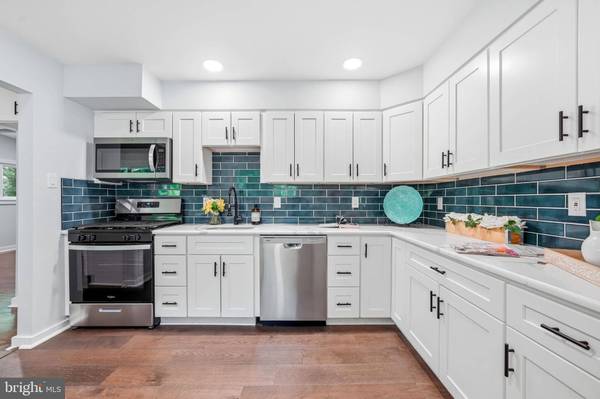 1602 PARK BLVD, Cherry Hill, NJ 08002