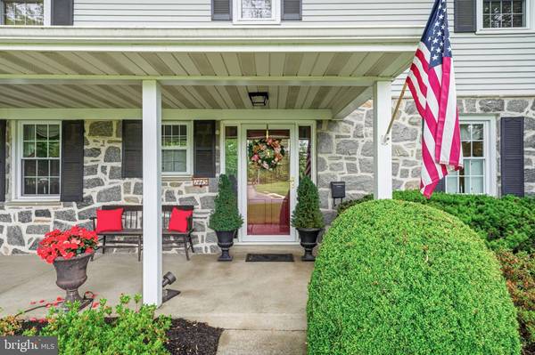 1445 GEORGIAN DR, Moorestown, NJ 08057