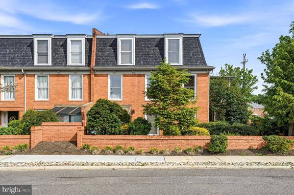 133 PLUM ST, Moorestown, NJ 08057
