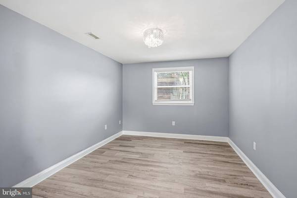 59 BELLEVIEW AVE, Sicklerville, NJ 08081