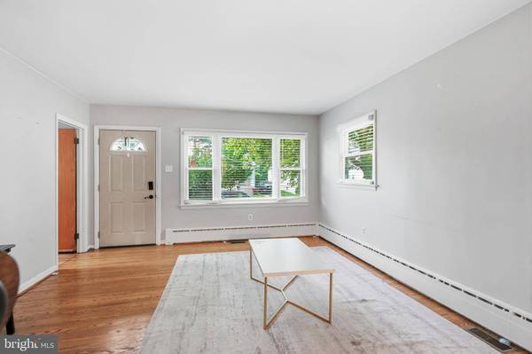 21 E WALNUT AVE, Haddon Township, NJ 08108