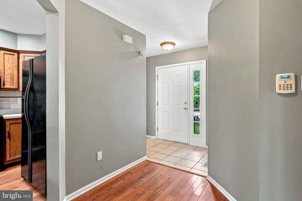40 WOODSTREAM CT, Mantua, NJ 08051