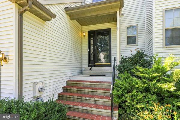 40 WOODSTREAM CT, Mantua, NJ 08051