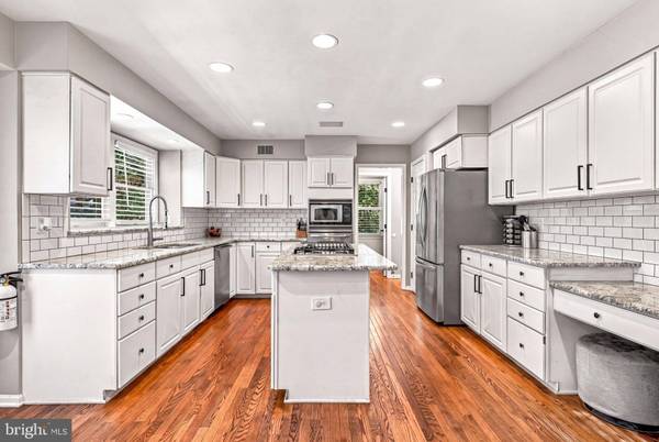 228 QUAKERBRIDGE CT, Moorestown, NJ 08057