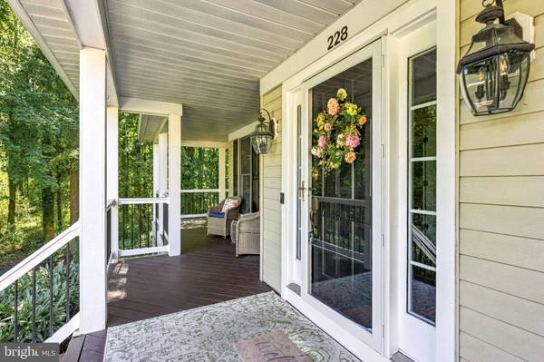 228 QUAKERBRIDGE CT, Moorestown, NJ 08057