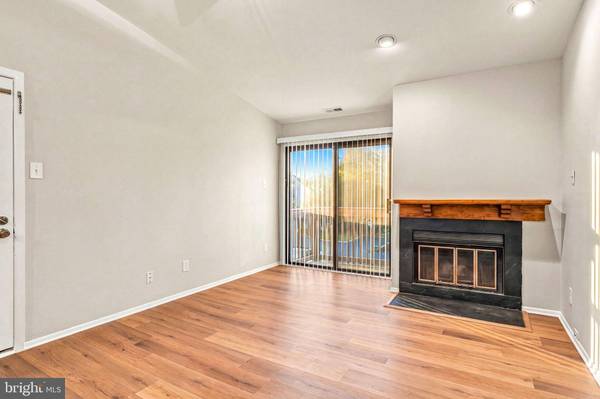 424 DURHAM CT, West Deptford, NJ 08051