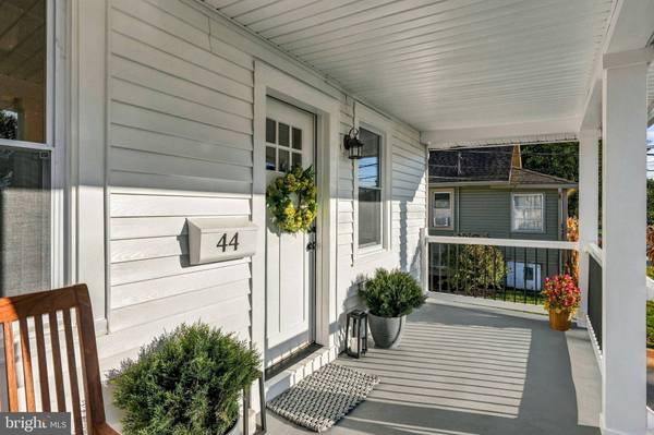 44 LINCOLN AVE, Mount Ephraim, NJ 08059