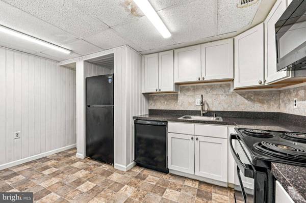 1210 TIMBER CREEK RD, Clementon, NJ 08021