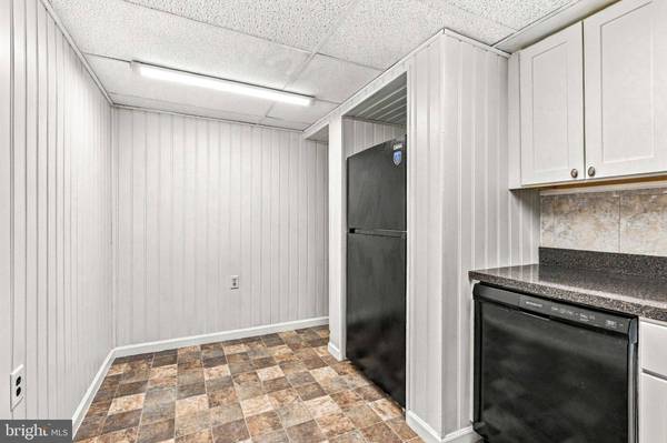 1210 TIMBER CREEK RD, Clementon, NJ 08021