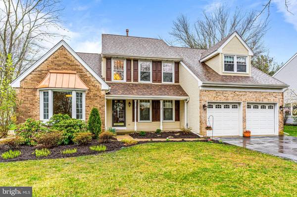 2 BURKE DR, Medford, NJ 08055