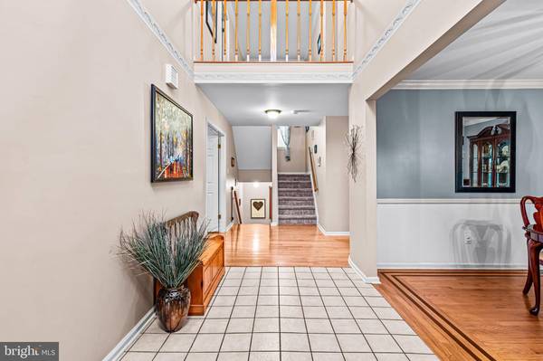 2 BURKE DR, Medford, NJ 08055