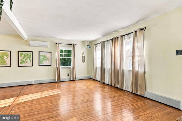 417 AUDUBON AVE, Audubon, NJ 08106