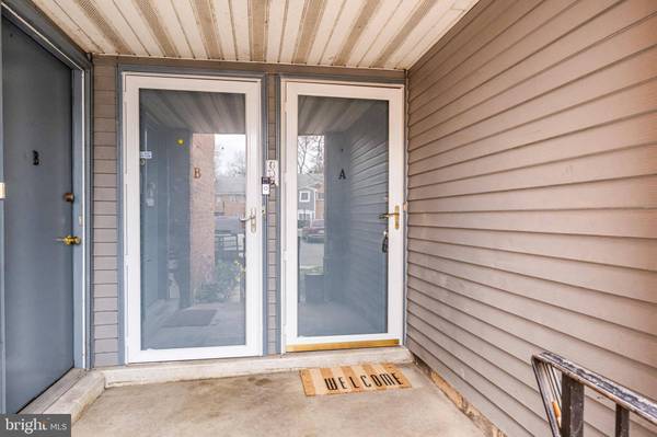 402-A MULBERRY CV, Mount Laurel, NJ 08054