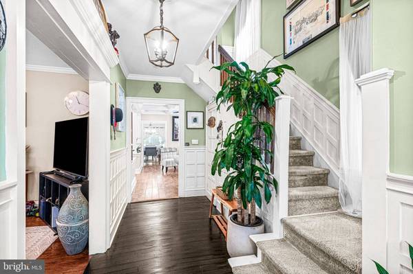 120 W CENTRAL AVE, Moorestown, NJ 08057