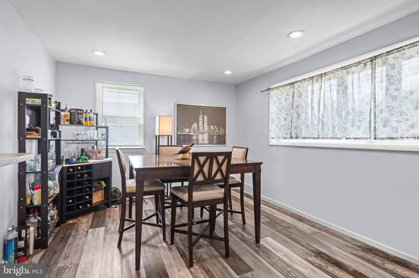 205 NICHOLSON RD, Mount Ephraim, NJ 08059