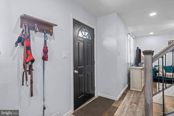 205 NICHOLSON RD, Mount Ephraim, NJ 08059