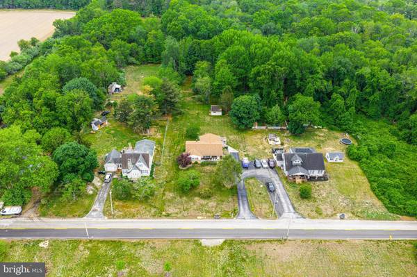 148 E CENTRAL AVE, Hammonton, NJ 08037