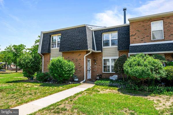 2054 HARBOUR DR, Palmyra, NJ 08065