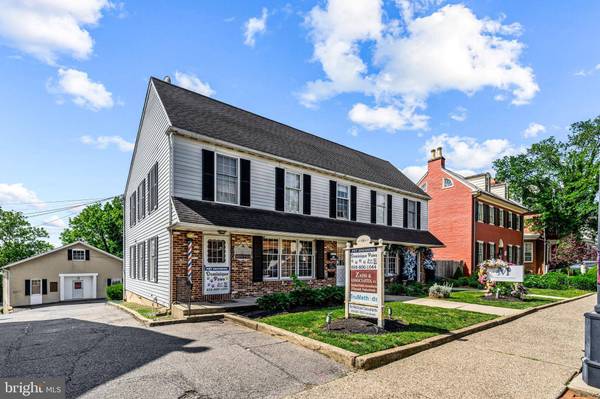 66 E MAIN ST, Moorestown, NJ 08057