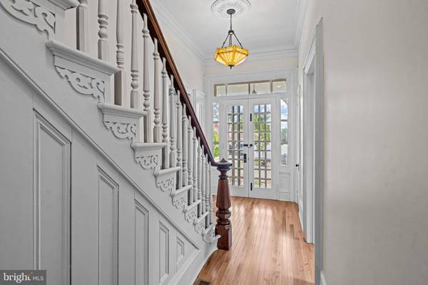 3 E POPLAR ST, Wenonah, NJ 08090