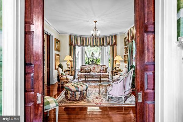 500 CHESTER AVE, Moorestown, NJ 08057