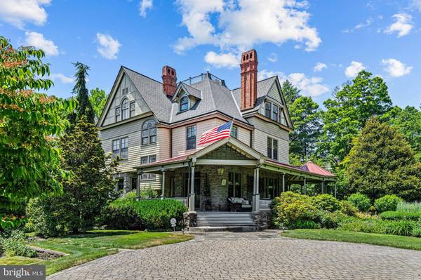 500 CHESTER AVE, Moorestown, NJ 08057