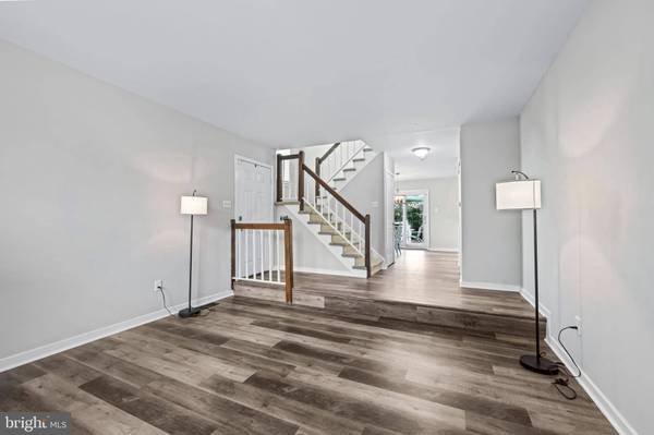 12 APPLE WAY, Marlton, NJ 08053