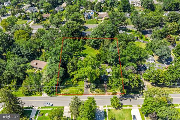 310 PLEASANT VALLEY AVE, Moorestown, NJ 08057