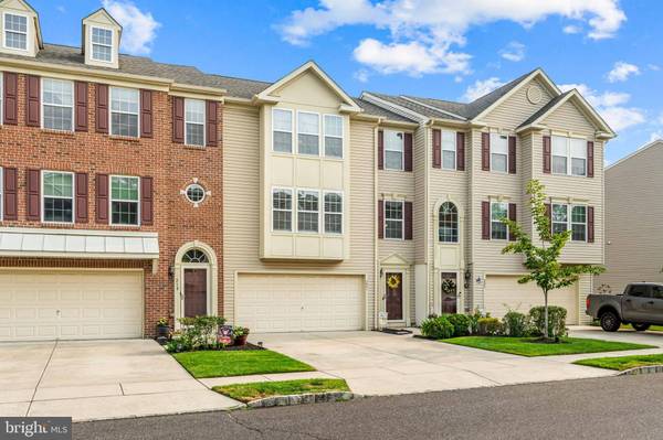 221 NATHAN DR, Cinnaminson, NJ 08077