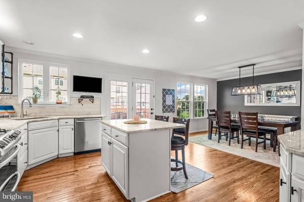 221 NATHAN DR, Cinnaminson, NJ 08077