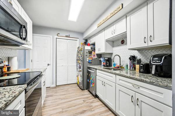 7 LEHIGH CT, Sicklerville, NJ 08081