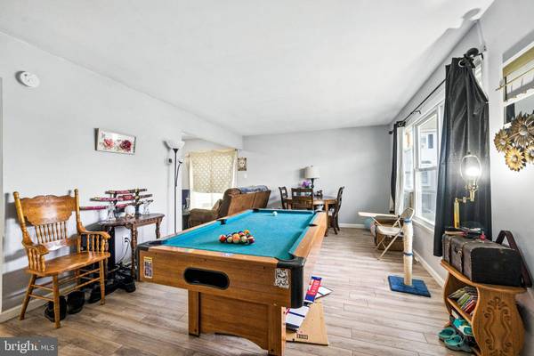 7 LEHIGH CT, Sicklerville, NJ 08081