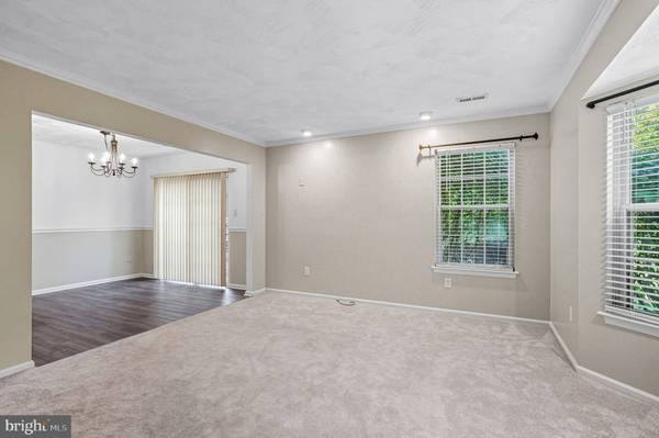 1105 YARMOUTH LN, Mount Laurel, NJ 08054