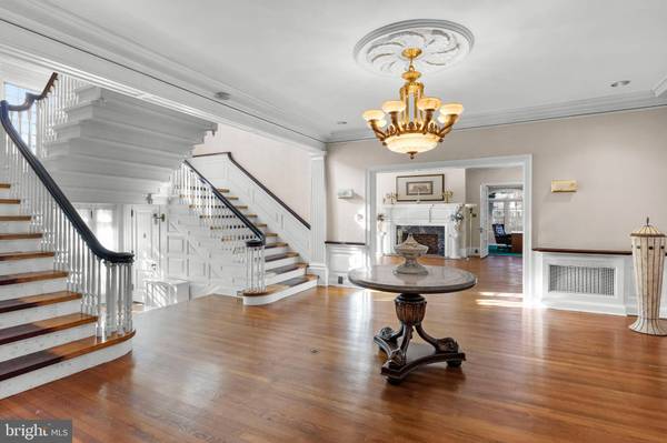 815 DELAWARE AVE, Delanco, NJ 08075