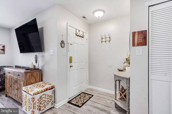 145 BUCKINGHAM WAY, Mount Laurel, NJ 08054