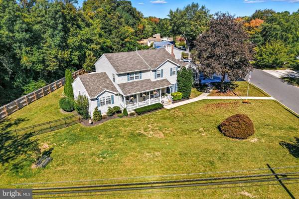 801 E CAMDEN AVE, Moorestown, NJ 08057