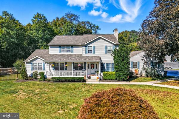 801 E CAMDEN AVE, Moorestown, NJ 08057