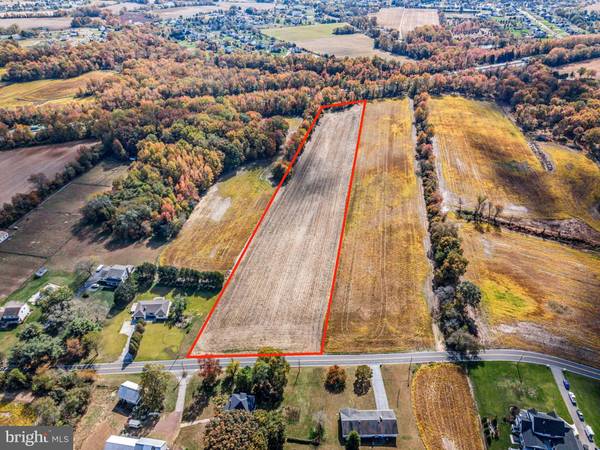 67 E RATTLING RUN RD, Mickleton, NJ 08056