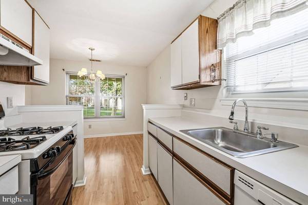 204 TAVISTOCK, Cherry Hill, NJ 08034