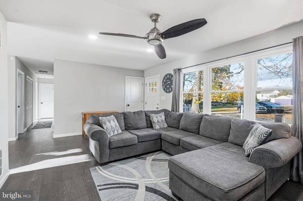 16 SUMNER AVE, Berlin, NJ 08009