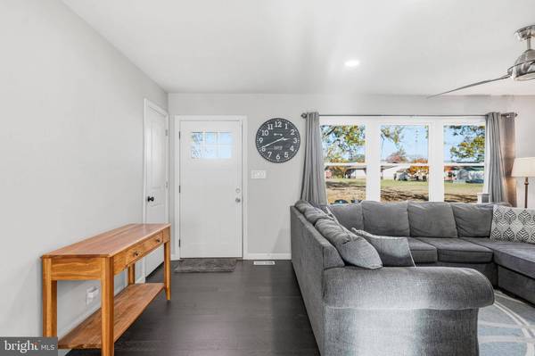 16 SUMNER AVE, Berlin, NJ 08009