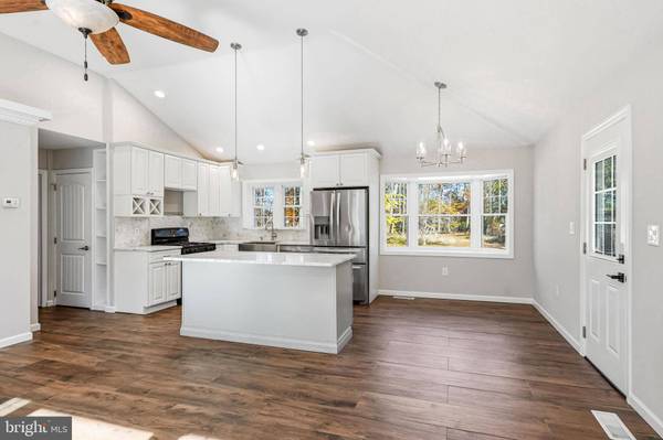 4925 CHURCH RD, Mount Laurel, NJ 08054