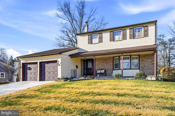 100 DIANE AVE, Delran, NJ 08075