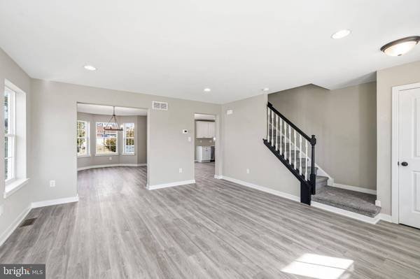 515 CROZIER AVE, National Park, NJ 08063