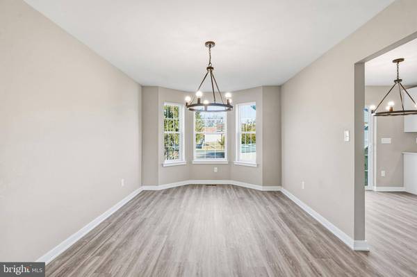 515 CROZIER AVE, National Park, NJ 08063