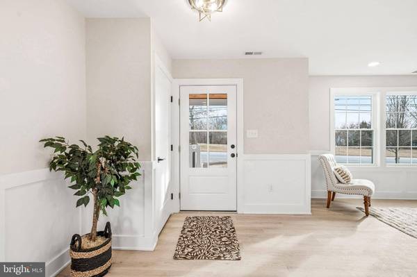 437 PENNINGTON AVE, Waterford Works, NJ 08089