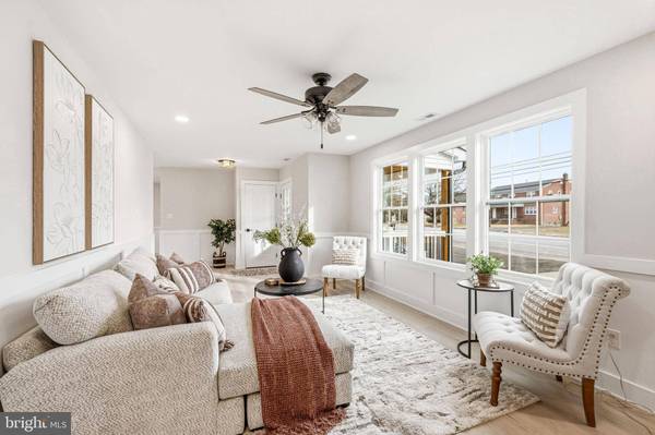 437 PENNINGTON AVE, Waterford Works, NJ 08089