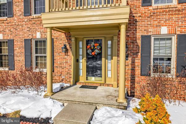 6 ABINGTON RD, Mount Laurel, NJ 08054