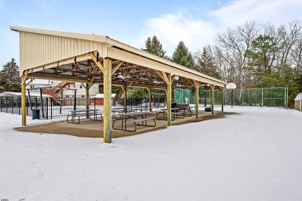 103 Cumberland Ave, Estell Manor, NJ 08319